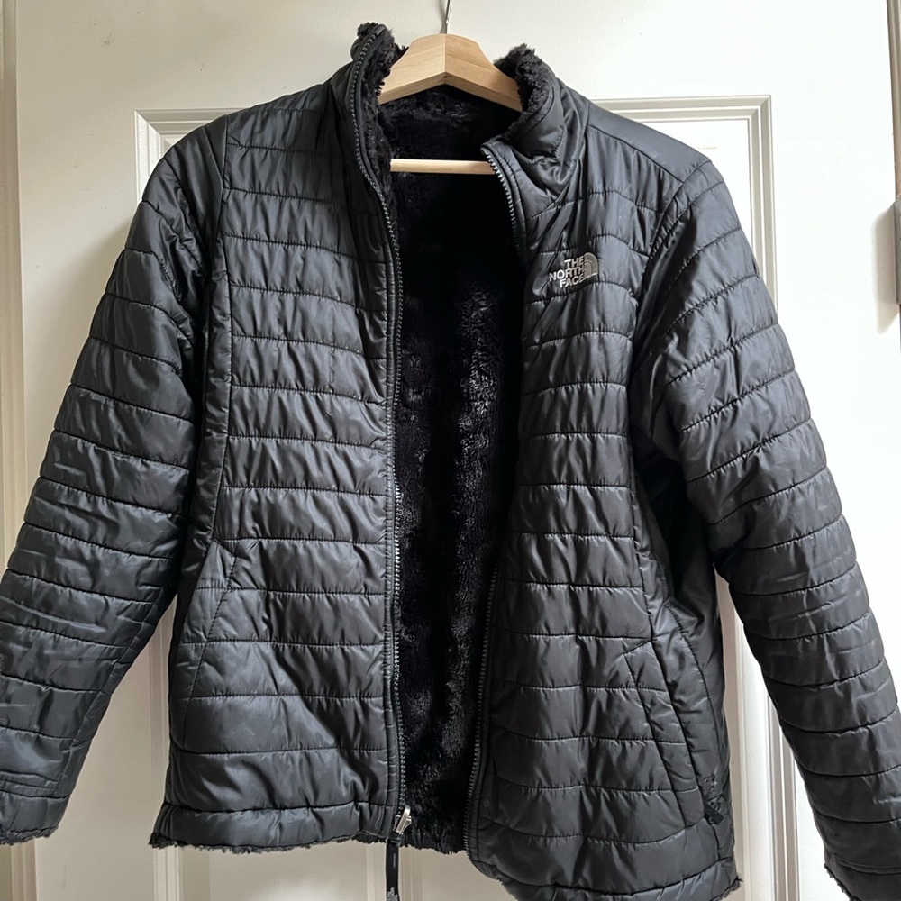 Girls reversible North face Mossbud Swirl jacket, XL